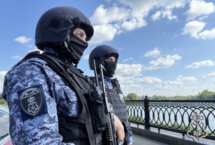 Сотрудники Росгвардии задержали подозреваемых в хищении