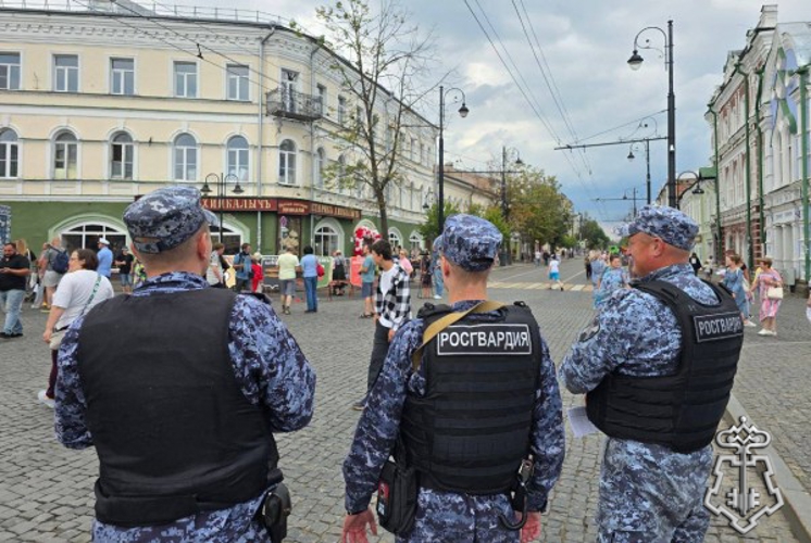 В Рыбинске росгвардейцы обеспечили правопорядок во время празднования Дня города