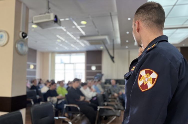 Сотрудники регионального управления провели встречи со студентами