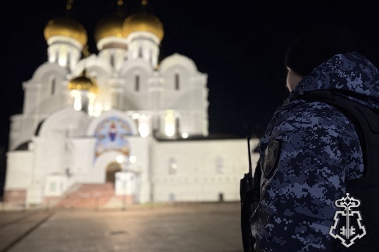В Ярославле росгвардейцы обеспечили безопасность в период празднования Пасхи