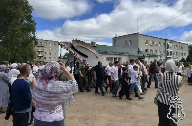 Росгвардейцы обеспечили правопорядок во время крестного хода в Ярославской области