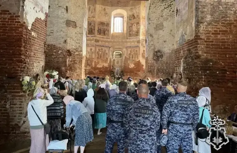 Росгвардейцы приняли участие в фестивале «А Курба будет жить!» в Ярославле