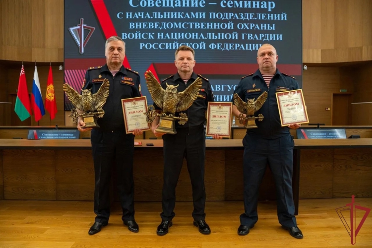 Начальник управления вневедомственной охраны Росгвардии по Ярославской области принял участие во Всероссийском совещании-семинаре в Нижнем Новгороде (видео)