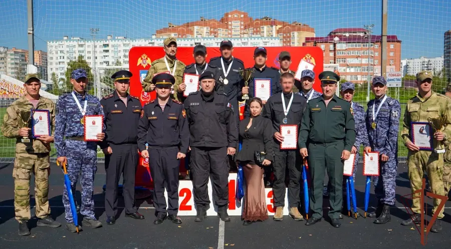 Ярославские росгвардейцы стали призерами Чемпионата Центрального округа по летнему офицерскому троеборью (видео)